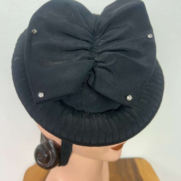 1940’s Vintage Black Faille Rhinestone Butterfly Women's Tilt Beret Cocktail Hat - Picture 13 of 16
